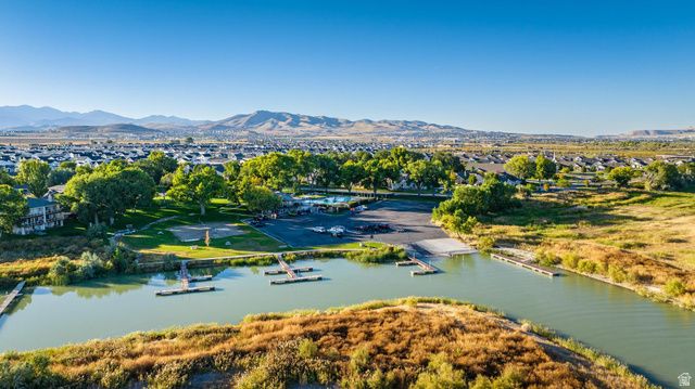 2177 S CENTENNIAL BLVD, Saratoga Springs, UT 84045