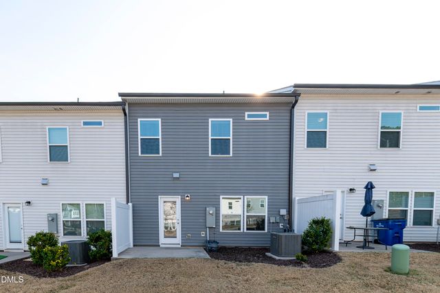 804 Oak Center Drive, Raleigh, NC 27610