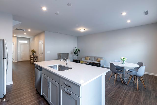 804 Oak Center Drive, Raleigh, NC 27610