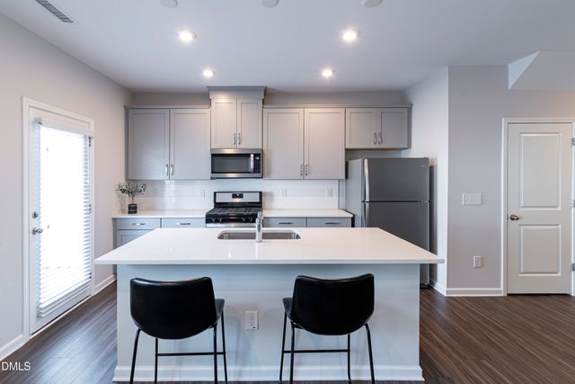 804 Oak Center Drive, Raleigh, NC 27610