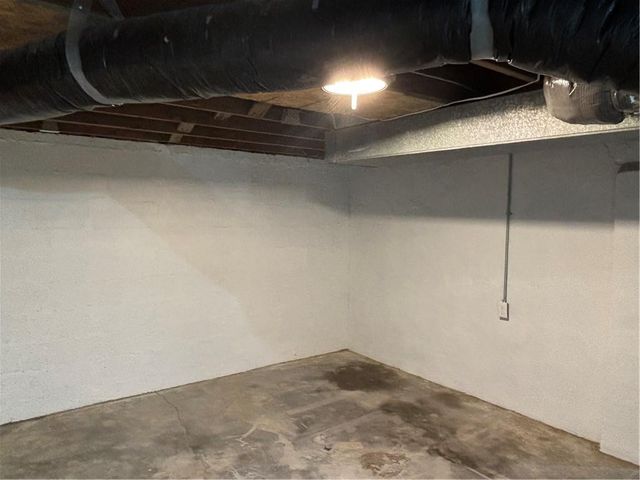 4210 DR GREAVES Road, Grandview, MO 64030