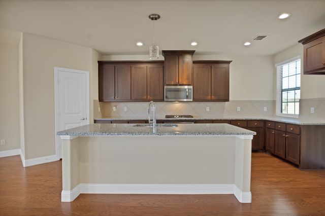 2665 Villa Di Lago 1, Grand Prairie, TX 75054