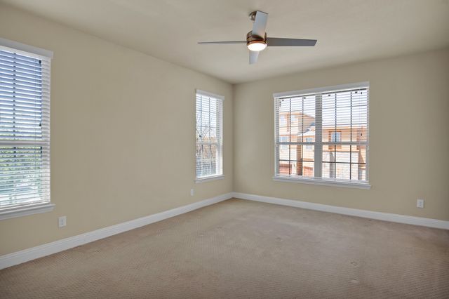 2665 Villa Di Lago 1, Grand Prairie, TX 75054