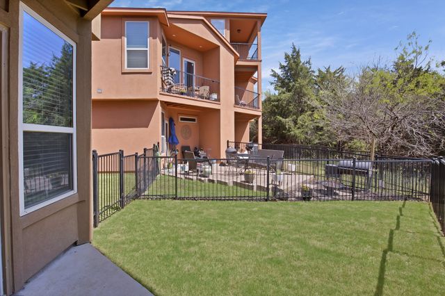 2665 Villa Di Lago 1, Grand Prairie, TX 75054