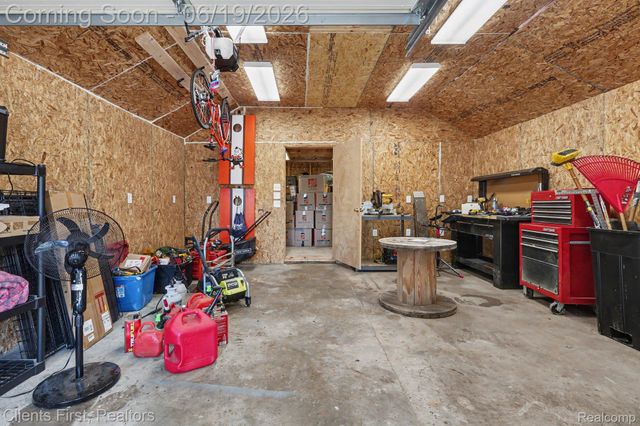 34728 Pardo Street, Westland, MI 48185