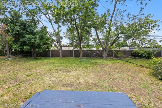 34728 Pardo Street, Westland, MI 48185