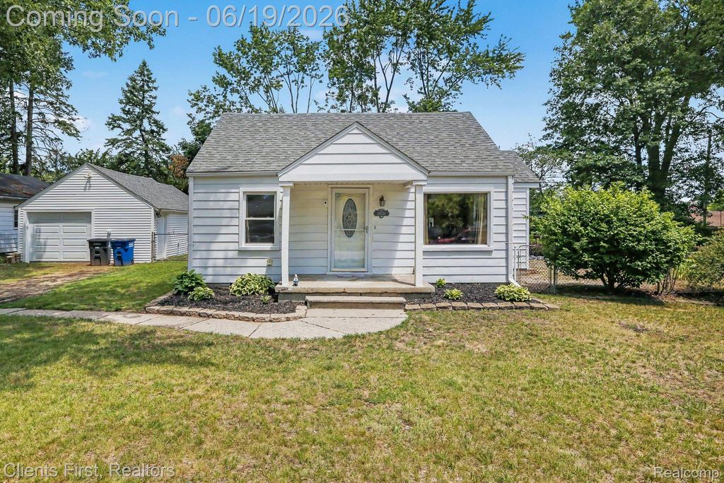 34728 Pardo Street, Westland, MI 48185