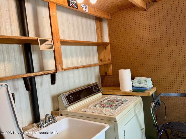 8144 Ridge Dale Avenue, Spring Hill, FL 34613