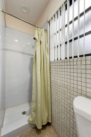 708 Dixie Lane, West Palm Beach, FL 33415