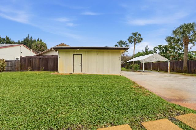 708 Dixie Lane, West Palm Beach, FL 33415