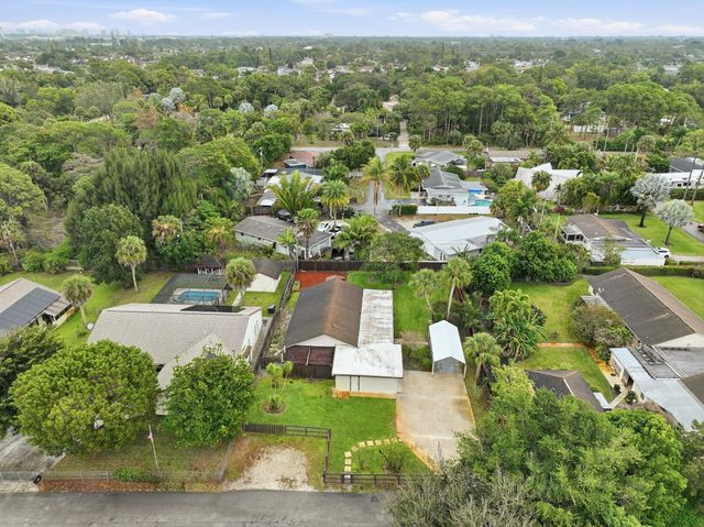 708 Dixie Lane, West Palm Beach, FL 33415