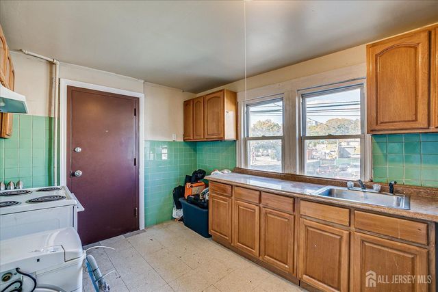 312 Rhode Island Avenue, East Orange, NJ 07018