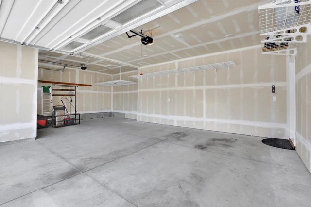 20766 E Valley Vista Dr, Liberty Lake, WA 99019