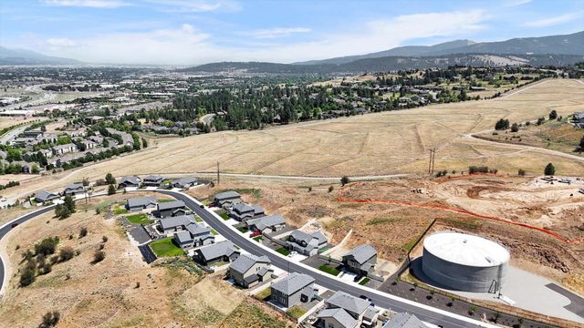 20766 E Valley Vista Dr, Liberty Lake, WA 99019