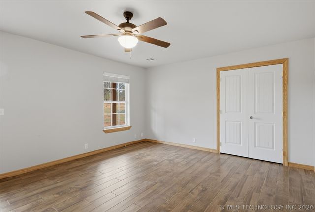 26997 E 161st Street S, Coweta, OK 74429