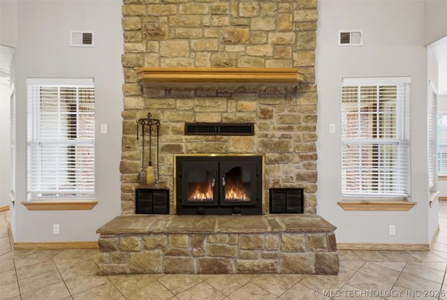 26997 E 161st Street S, Coweta, OK 74429