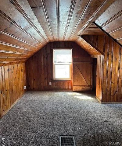 17 Godfrey Lane, Ferguson, MO 63135