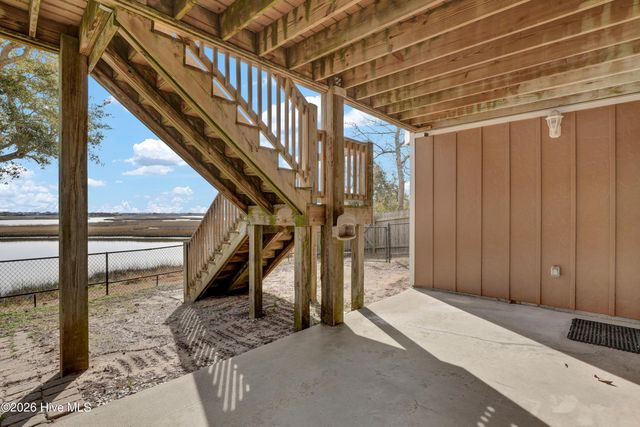 444 Little Kinston Road, Nakina, NC 28455