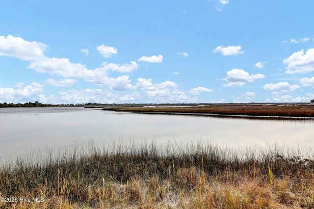 444 Little Kinston Road, Nakina, NC 28455