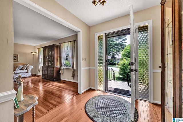 522 S SANDERS ROAD, Hoover, AL 35226