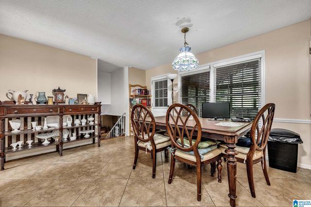 522 S SANDERS ROAD, Hoover, AL 35226