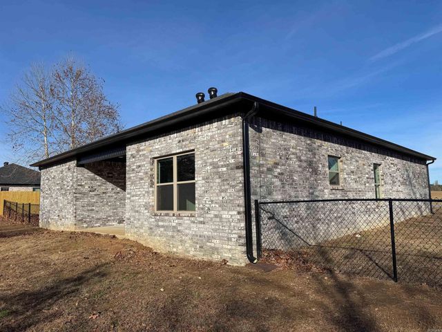 44 Indian Meadows Drive, Quitman, AR 72131