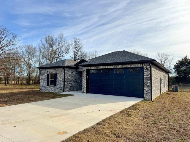 44 Indian Meadows Drive, Quitman, AR 72131