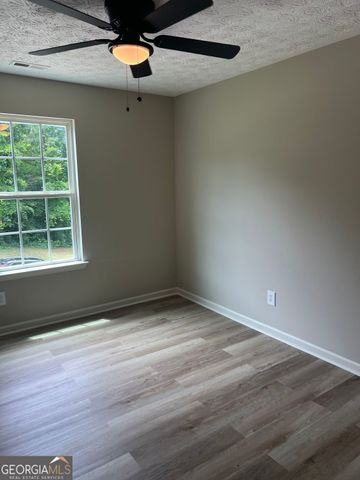 4622 Middleboro Lane, Gainesville, GA 30506