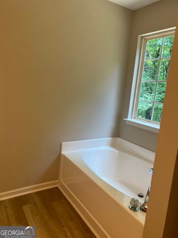 4622 Middleboro Lane, Gainesville, GA 30506