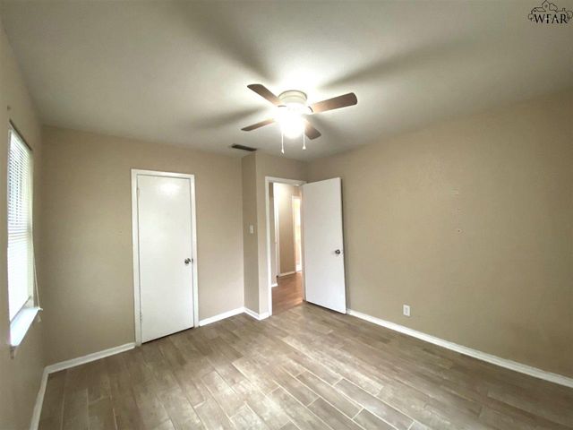 1442 DEVILLE STREET, Wichita Falls, TX 76306