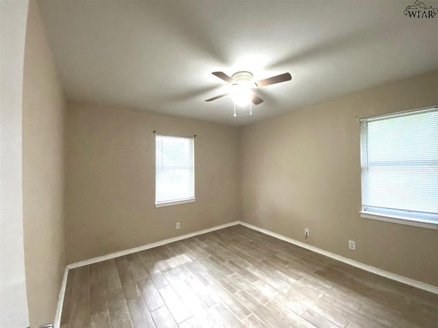 1442 DEVILLE STREET, Wichita Falls, TX 76306