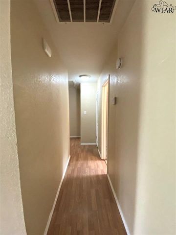 1442 DEVILLE STREET, Wichita Falls, TX 76306