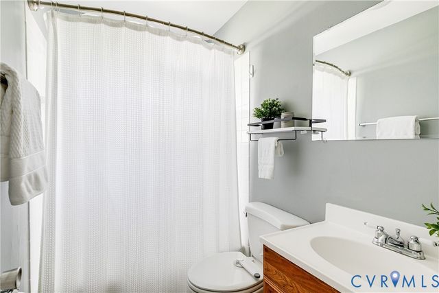 710 Maybeury Dr, Henrico, VA 23229
