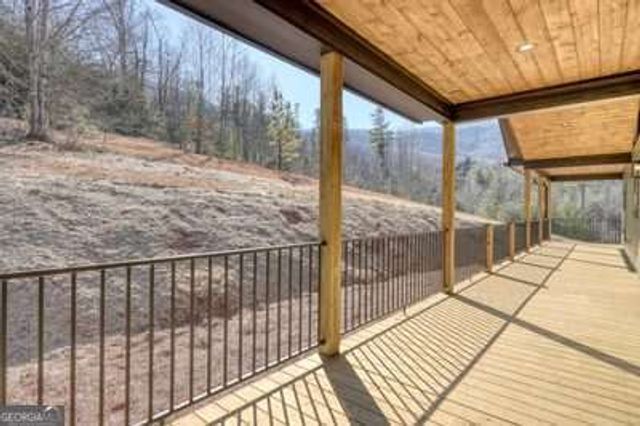 256 Windy Reed Drive, Hiawassee, GA 30546