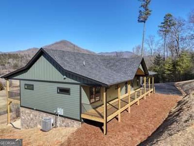 256 Windy Reed Drive, Hiawassee, GA 30546