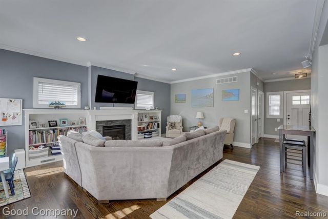 308 Parkdale Avenue, Royal Oak, MI 48073