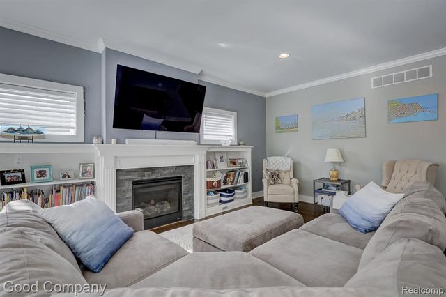 308 Parkdale Avenue, Royal Oak, MI 48073