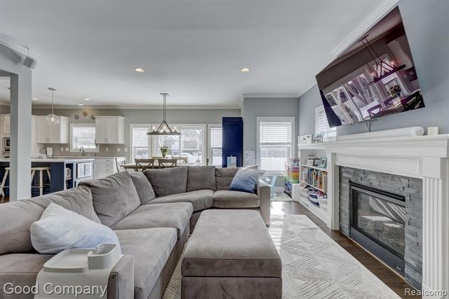 308 Parkdale Avenue, Royal Oak, MI 48073