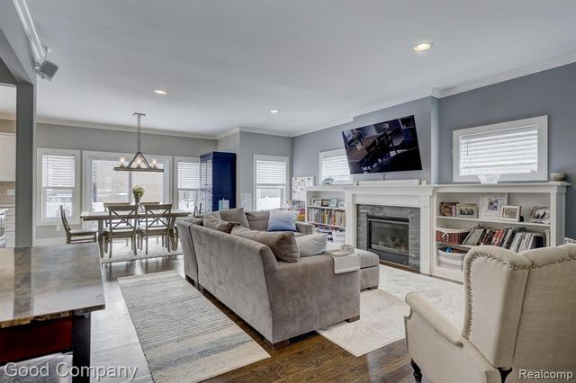 308 Parkdale Avenue, Royal Oak, MI 48073