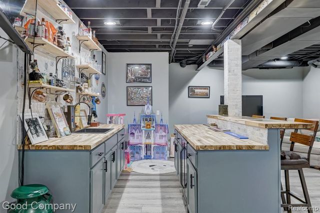 308 Parkdale Avenue, Royal Oak, MI 48073