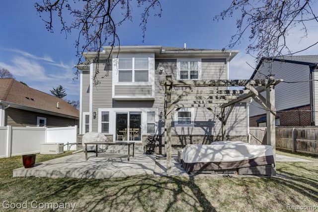 308 Parkdale Avenue, Royal Oak, MI 48073