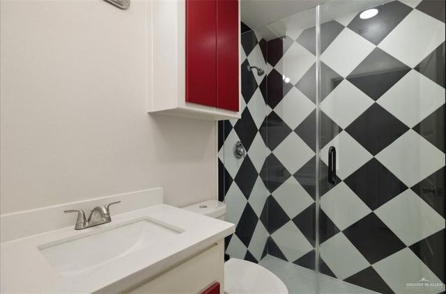 1913 S 35th Street, Mcallen, TX 78503