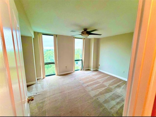2870 Pharr Court South NW 1109, Atlanta, GA 30305