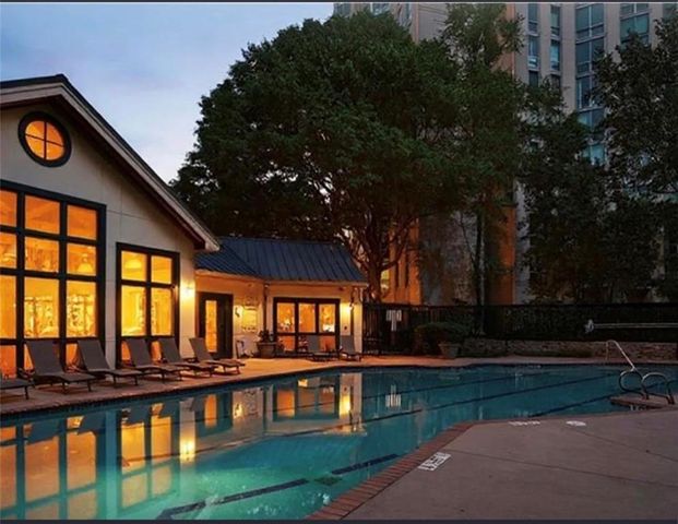 2870 Pharr Court South NW 1109, Atlanta, GA 30305