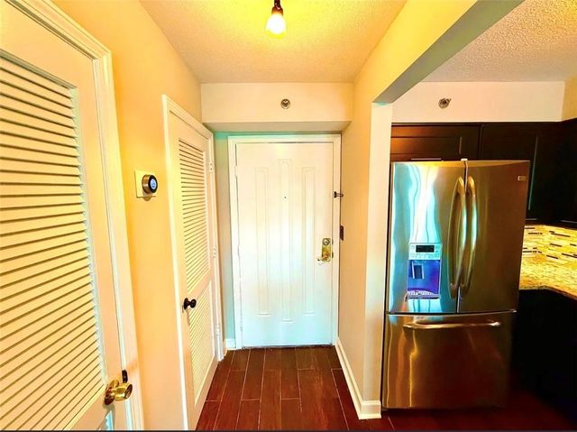 2870 Pharr Court South NW 1109, Atlanta, GA 30305
