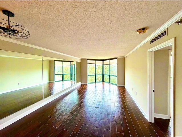 2870 Pharr Court South NW 1109, Atlanta, GA 30305