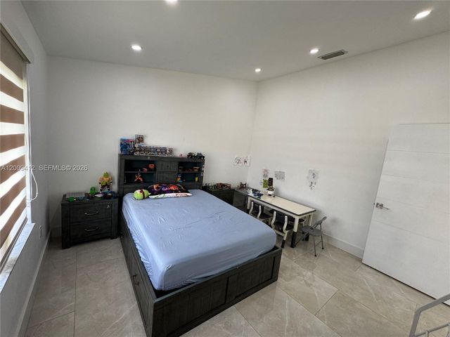 18781 SW 294th Ter, Homestead, FL 33030