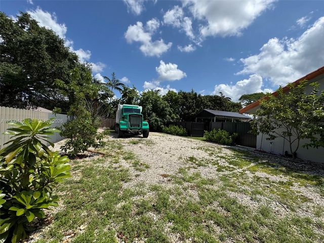 18781 SW 294th Ter, Homestead, FL 33030