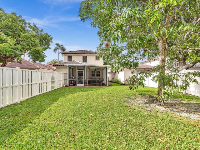 7549 NW 3rd Court, Plantation, FL 33317