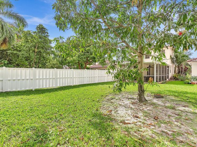 7549 NW 3rd Court, Plantation, FL 33317